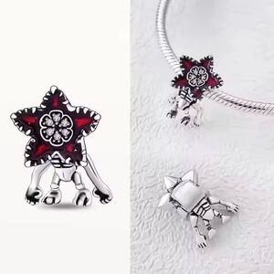 STRANGER THINGS Moveable Demogorgon Charm S925 Sterling Silver NWOT 🔥